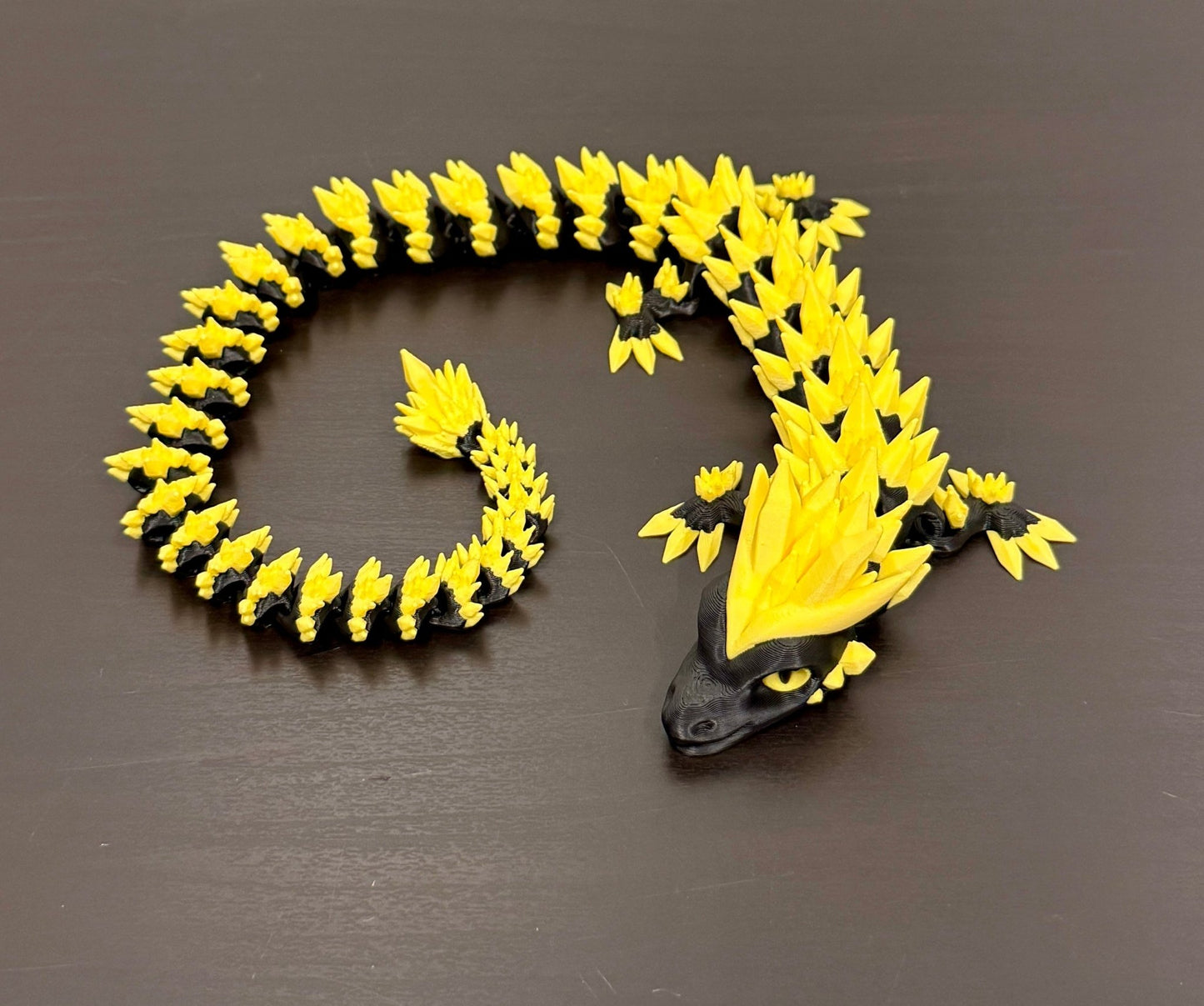 3D - Tulostettu DRAGONIX - "Pentti" Fidget Lohikäärme 46/75cm (kaksivärinen) - PRINT NORDICA