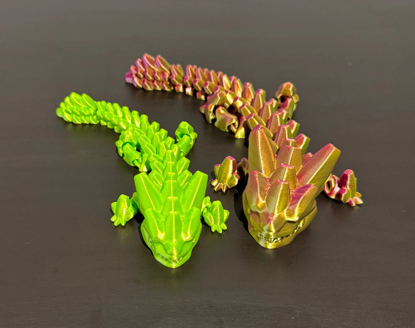 DRAGONIX - "Vesku" Fidget lohikäärme 15/19/25cm PRINT NORDICA OY