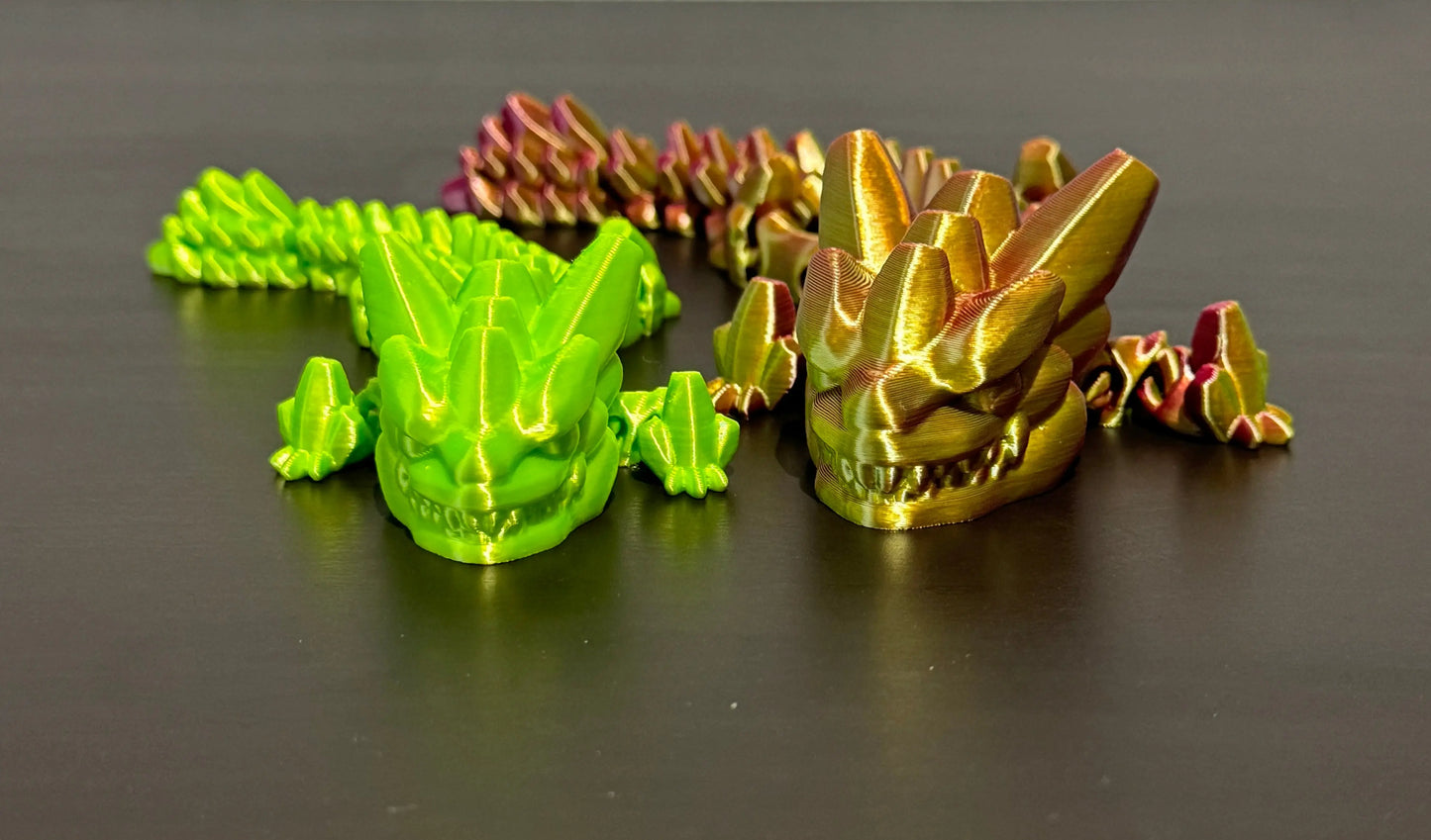 DRAGONIX - "Vesku" Fidget lohikäärme 15/19/25cm PRINT NORDICA OY