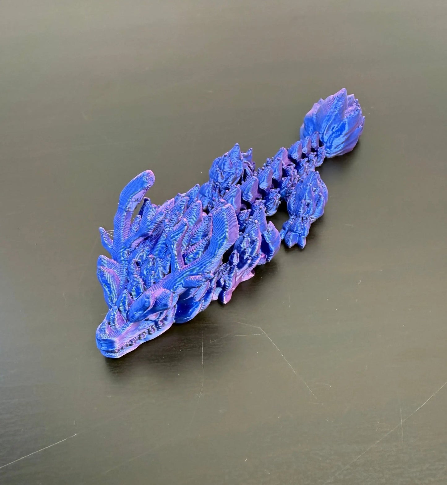 DRAGONIX - "Artsi" Fidget lohikäärme 15/19/25cm (metallihohto) - PRINT NORDICA