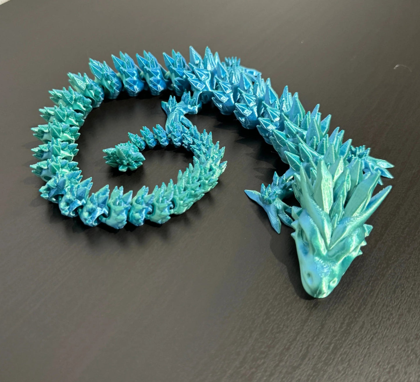 DRAGONIX - "Pentti" Fidget Lohikäärme 46 cm ja 75 cm (metallihohto) - PRINT NORDICA