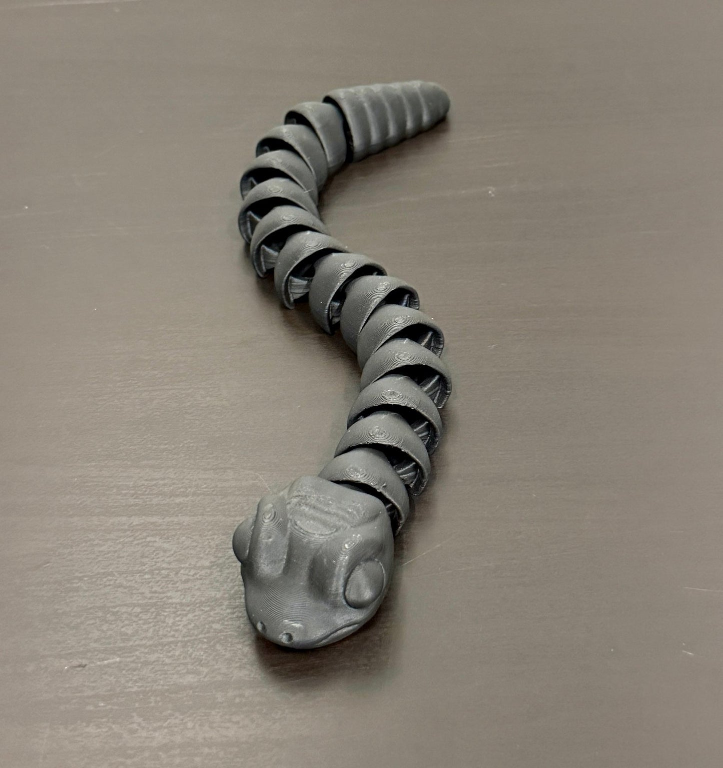 3D - Tulostettu DRAGONIX - Fidget Flexi Mato 25cm - PRINT NORDICA