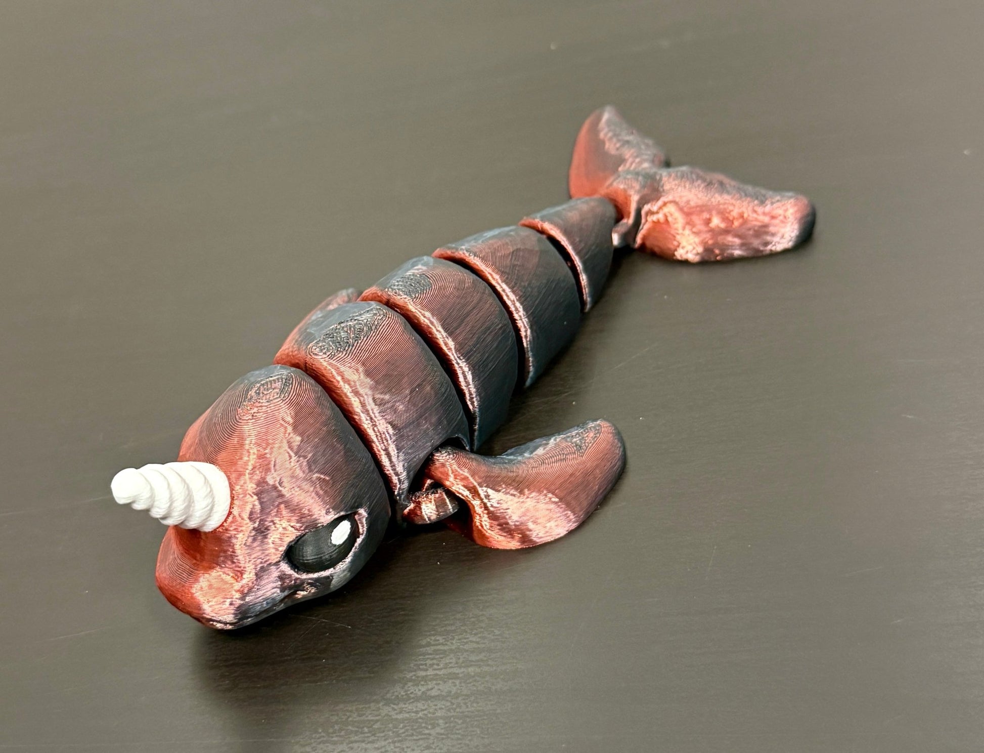 3D - Tulostettu DRAGONIX - "Onni" Fidget Sarvivalas 20/24cm - PRINT NORDICA