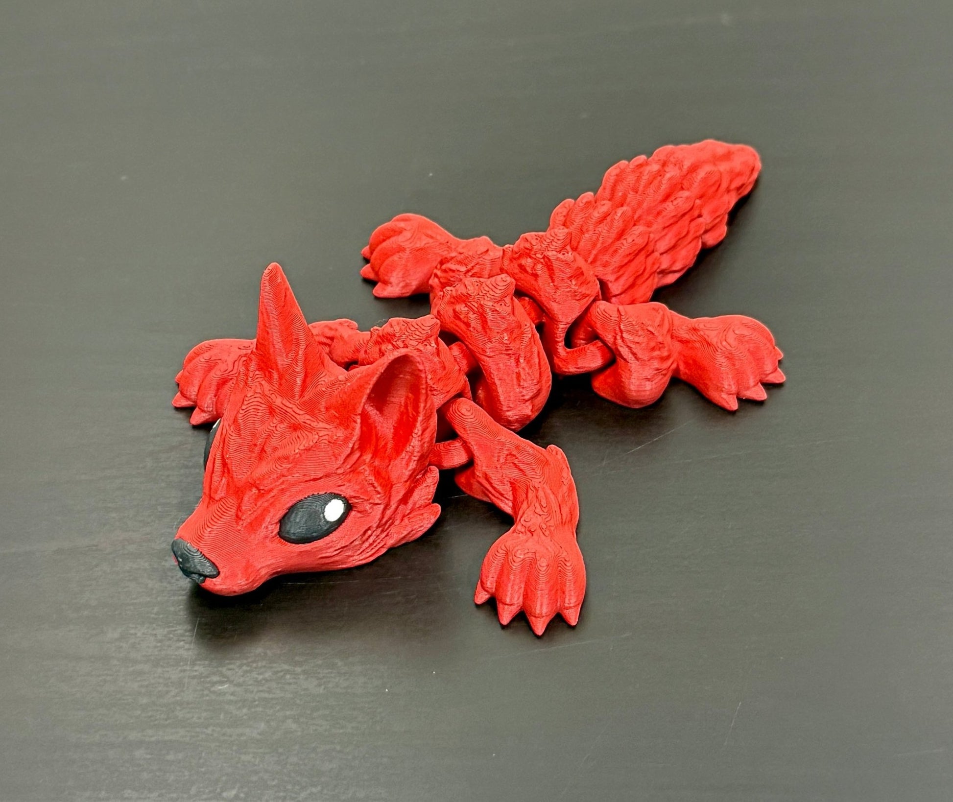 3D - Tulostettu DRAGONIX - "Urho" Fidget Susi 15 cm - PRINT NORDICA