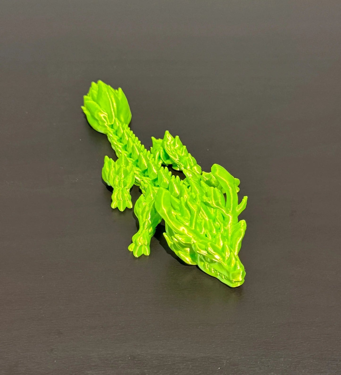 DRAGONIX - "Artsi" Fidget lohikäärme 15/19/25cm (metallihohto) - PRINT NORDICA