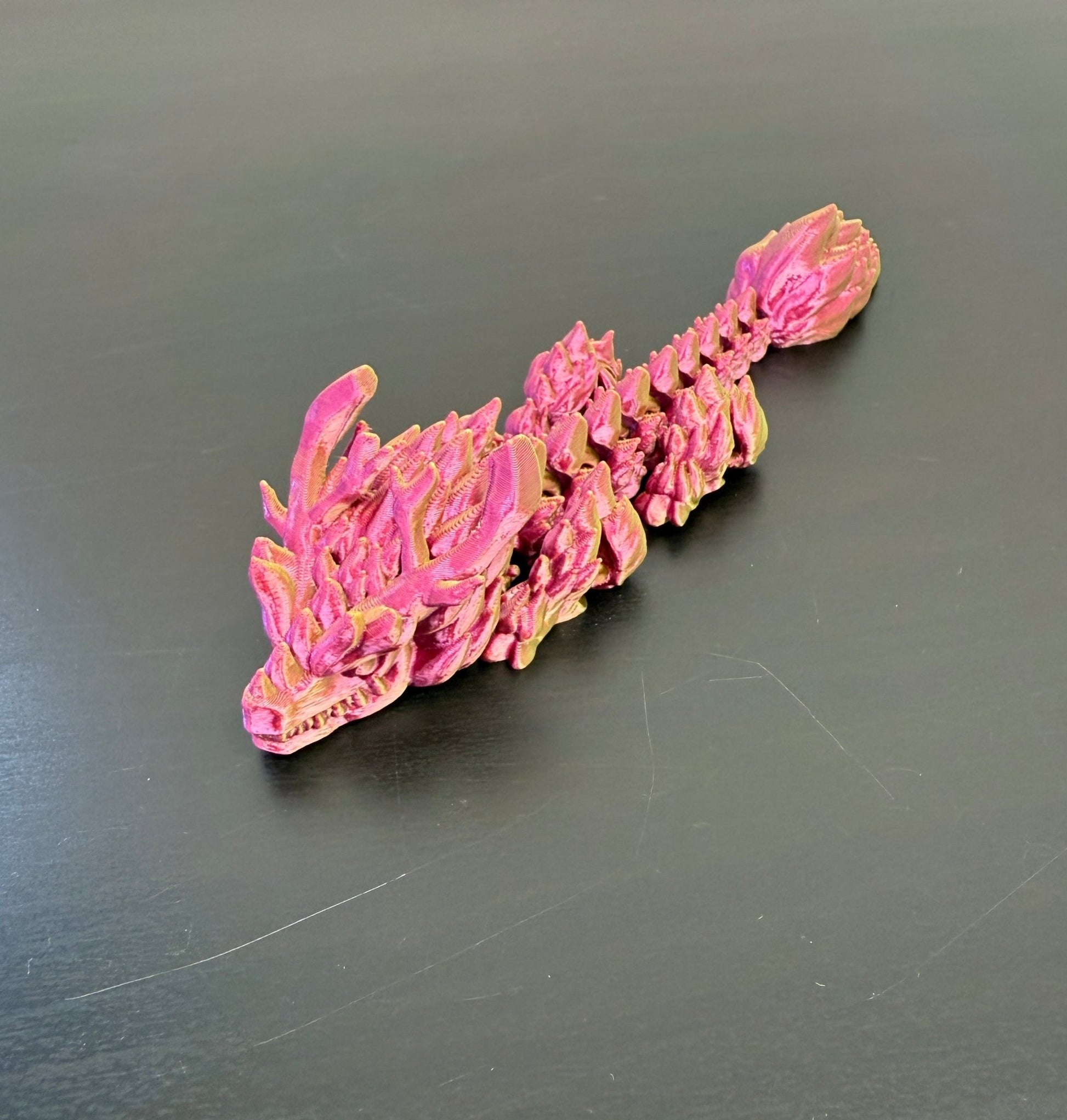 DRAGONIX - "Artsi" Fidget lohikäärme 15/19/25cm (metallihohto) - PRINT NORDICA