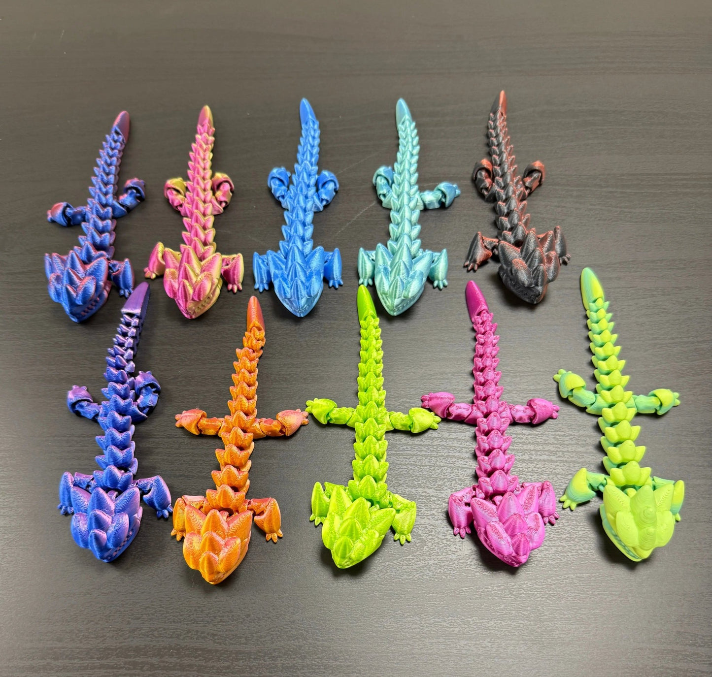 DRAGONIX - "Kalevi" Fidget lohikäärme 15/19/25cm - PRINT NORDICA